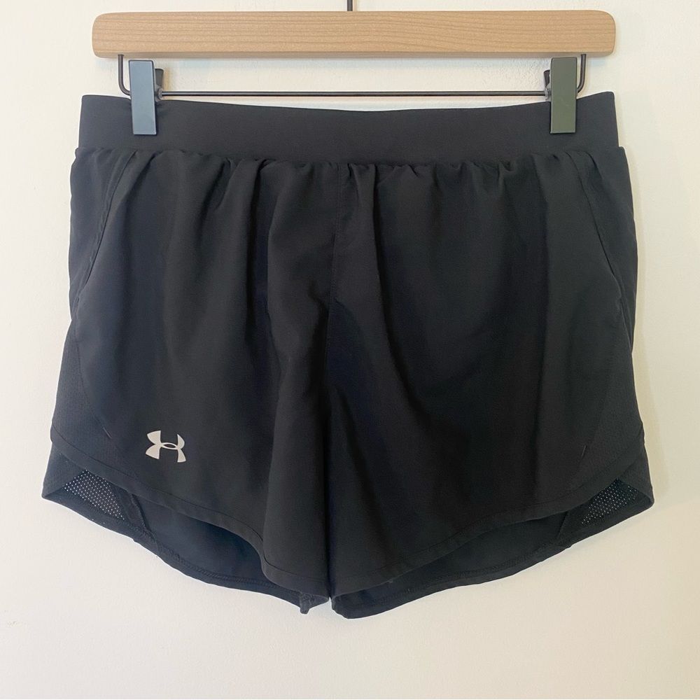 Under Armour womens black lined running short size medium